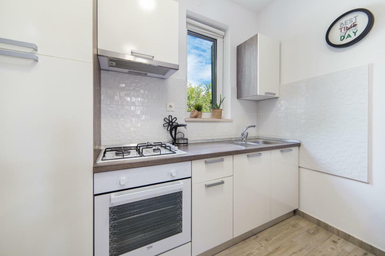 Studio Apartment Finta Rogotin Екстер'єр фото